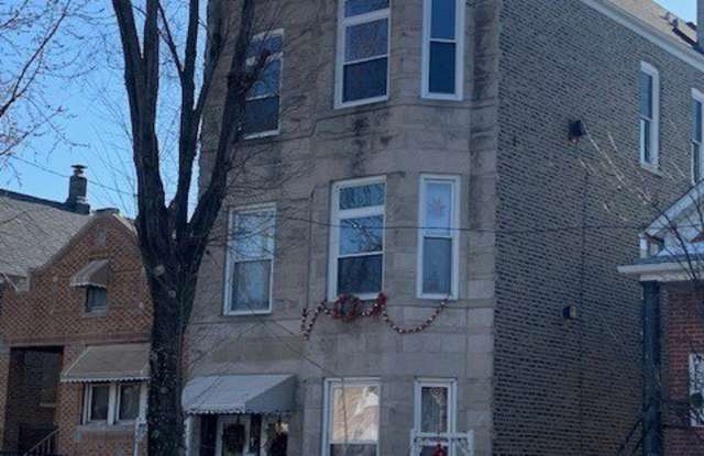 2239 W 23rd Place unit: 3