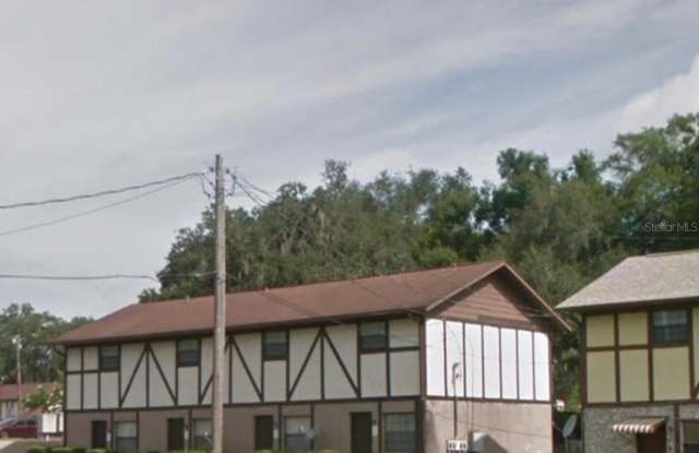 1704 NE 15TH STREET