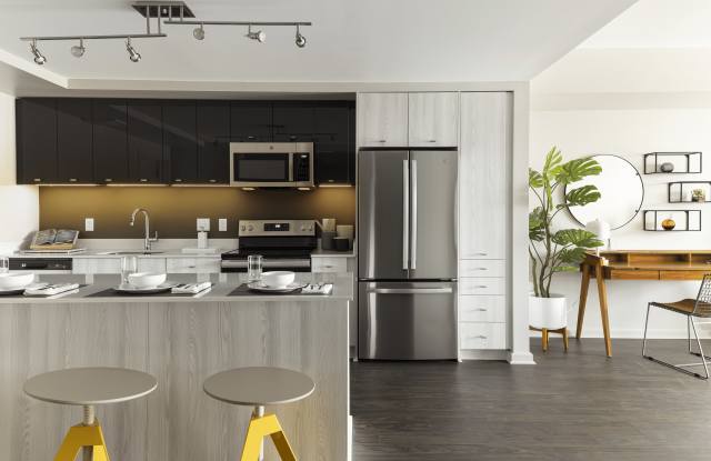 Photo of Solaire 8200 Dixon