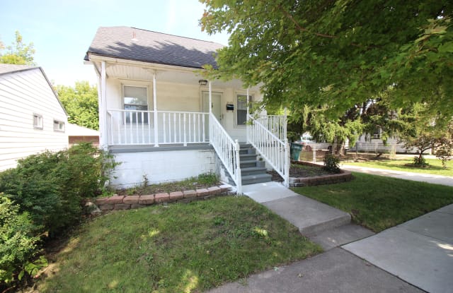 2112 Morris Ave - 2112 Morris Avenue, Lincoln Park, MI 48146