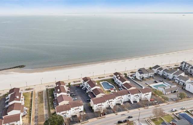 334 N First Street Unit 18 (Cantamar at Morningview) Hampton 23664