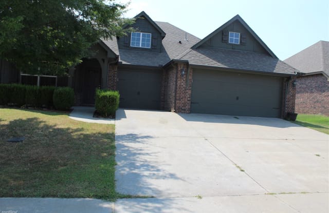 12002 East 105th Place - 12002 East 105th Place North, Owasso, OK 74055