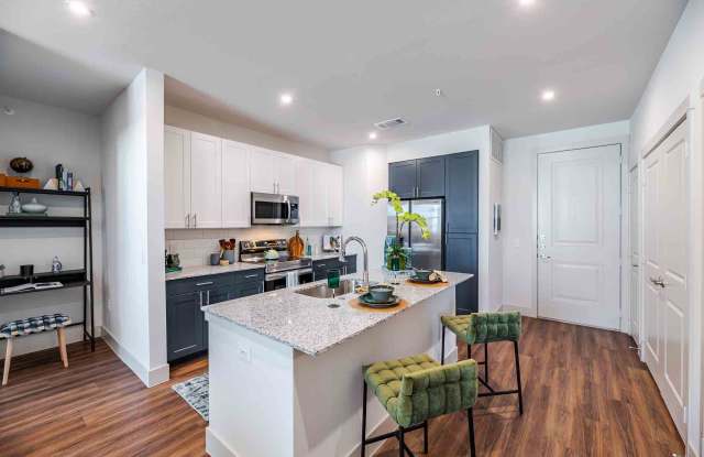 Prose Anna Town Square