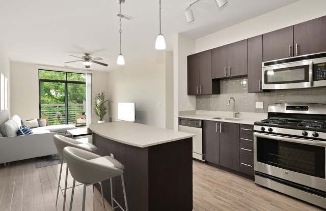 7001 Arlington at Bethesda