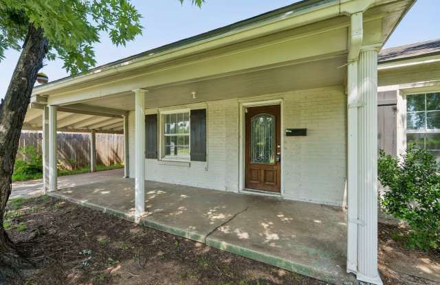 510 N Marshall Dr