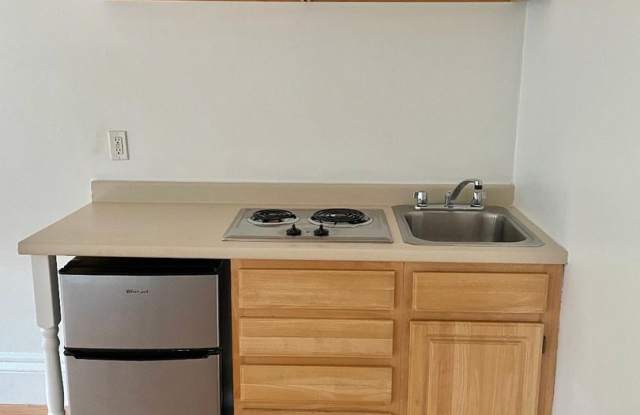 862 Beacon St #7G Boston MA 02215