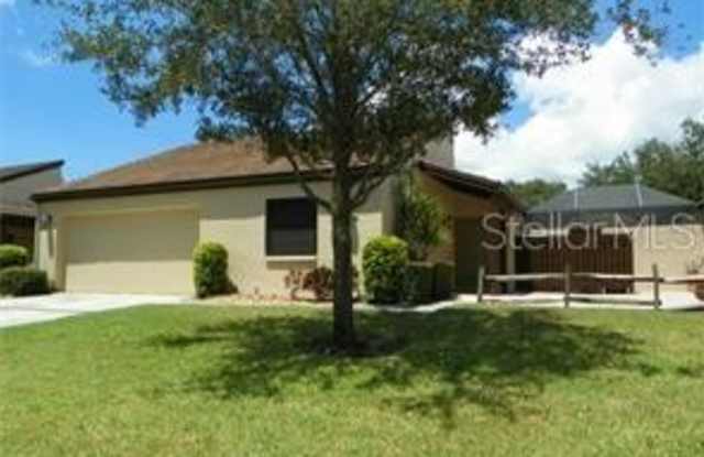 3605 GLEN OAKS MANOR DRIVE