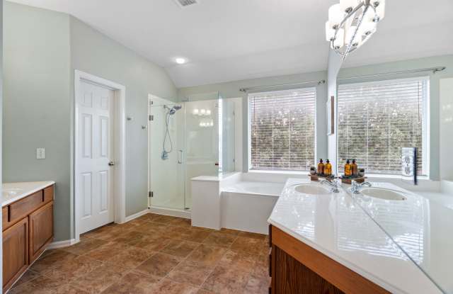 Photo of 154 Larch Cove