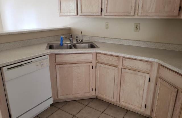 10725 W LAURELWOOD Lane