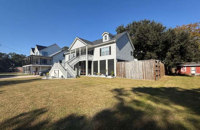 3 Bedroom 2 Bath House in Lighthouse Point - James Island Charleston