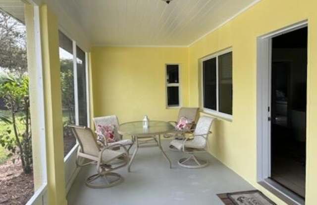 4404 SE Mulford Lane