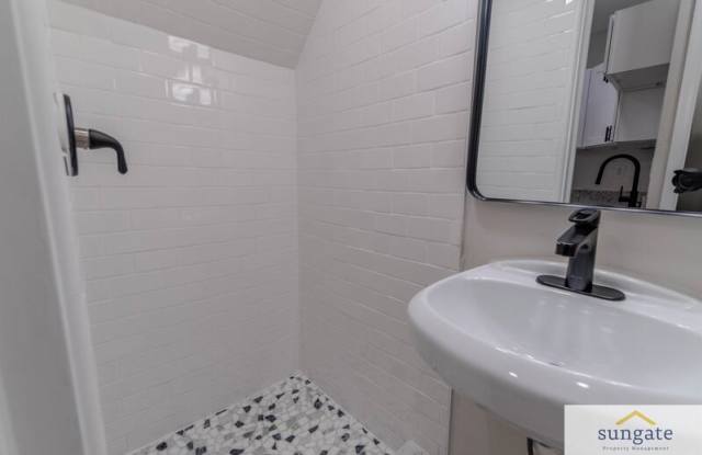 1445 William St, Unit 1