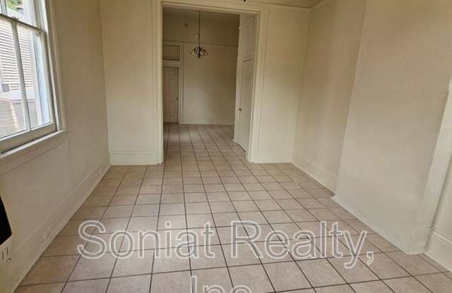 422 S Salcedo Street