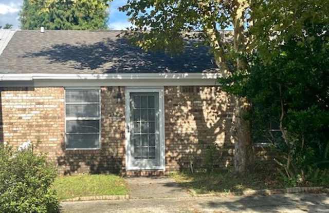 2422 Johnson Dr