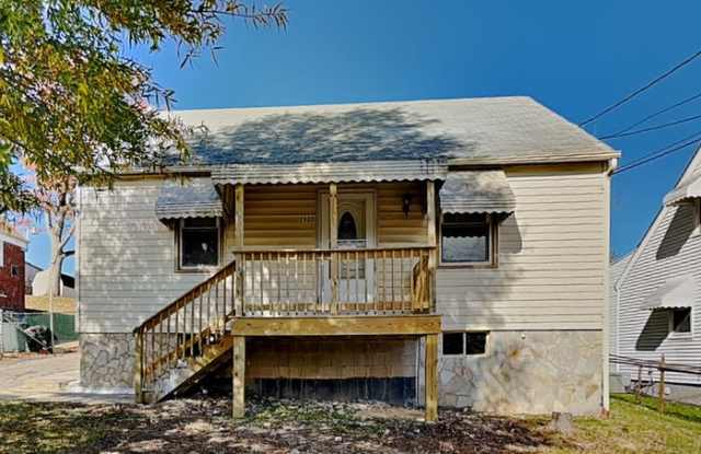 Photo of 7920 33rd Street