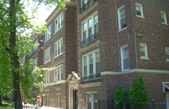 6970 N Greenview Ave G - 6970 North Greenview Avenue, Chicago, IL 60626