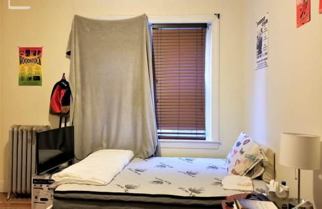 66 Egmont St #2 Brookline MA 02446