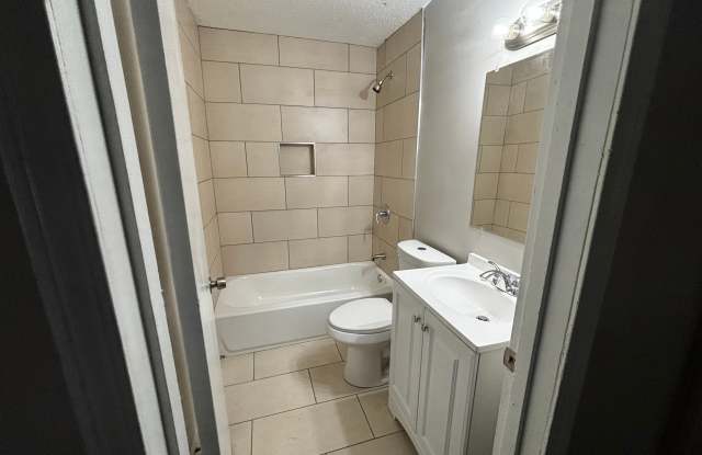 279 West Norwood Avenue