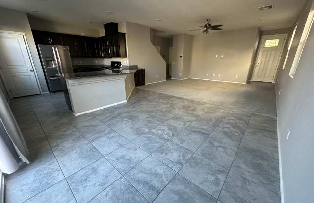 7124 Fossil Lake Street