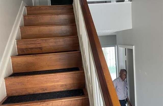 5871 Woodland point dr