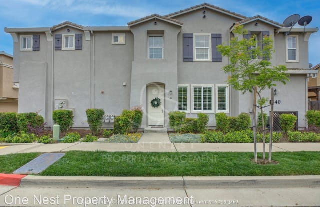 1040 Sierra View Cir #3 - 1040 Sierra View Circle, Lincoln, CA 95648