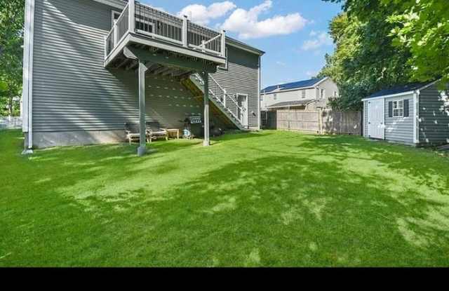 Charming 3BR House in Worcester