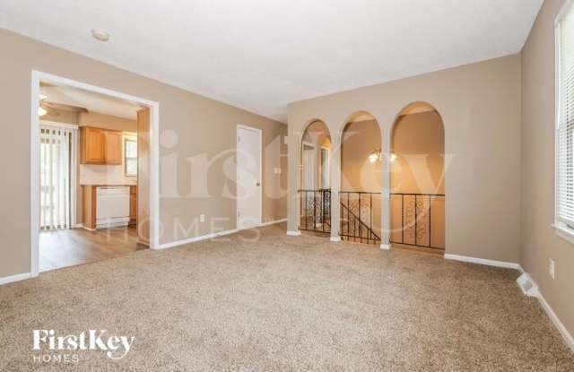 16917 East 3rd Street South