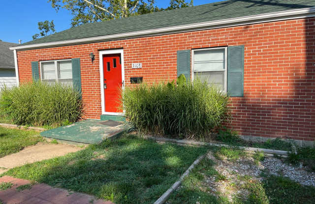 Photo of Two Bedroom in Alton