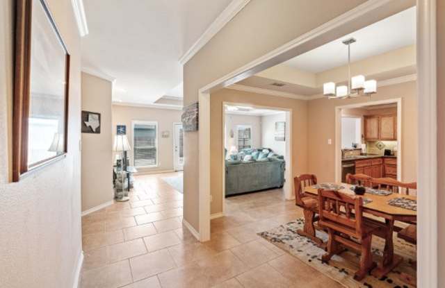 13937 Windjammer Dr