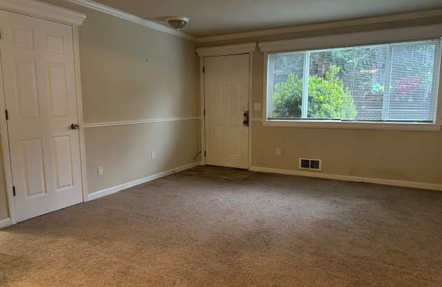 3021 NE 140th Street - #8