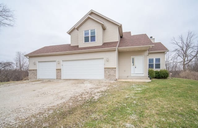 7809 E Wind Lake Rd - 7809 East Wind Lake Road, Racine County, WI 53185