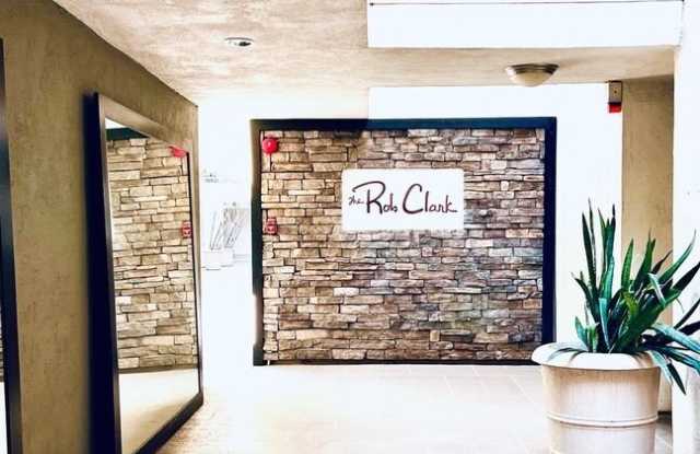 141 S Clark Dr unit: 411