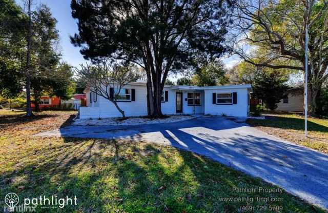 1840 70th Circle North UNIT