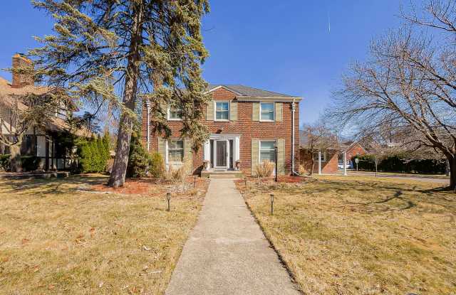 Photo of Welcome to this beautiful Fully furnished 3-bedroom, 3-bathroom home located in the desirable Grosse Pointe Park, MI.