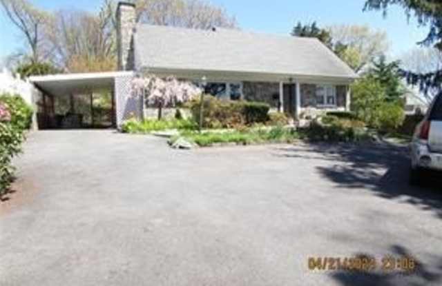 Photo of 173 Underhill Street