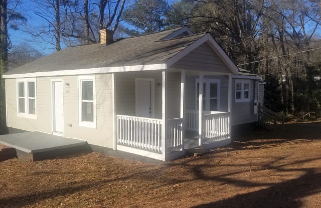 1576 Farley Avenue - 1576 Farley Avenue, Saxon, SC 29301