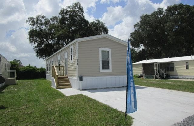 2194 Greenbrier Village Loop, #108 - 2194 Greenbrier Village Loop, Polk County, FL 33810