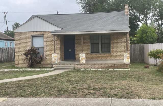 Photo of 329 North 8th Street