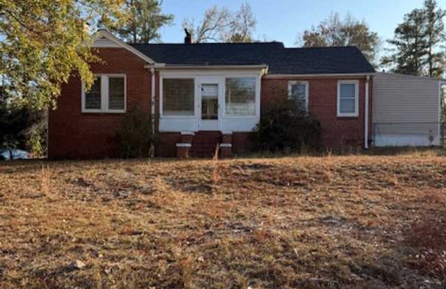 Photo of Brick home in Augusta!