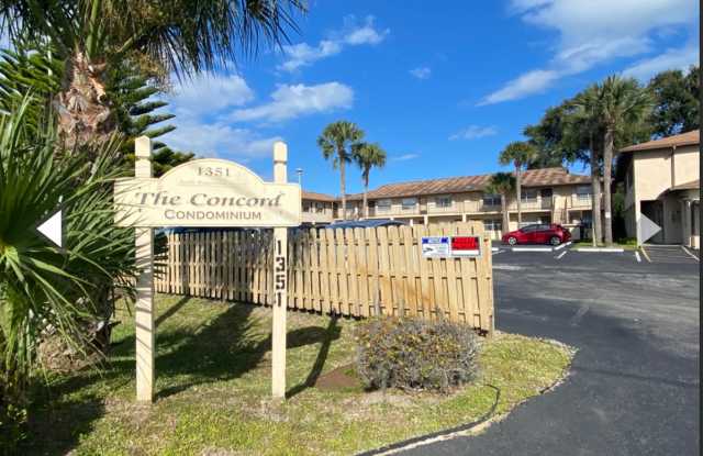 2/1.5 in Concord Condominiums