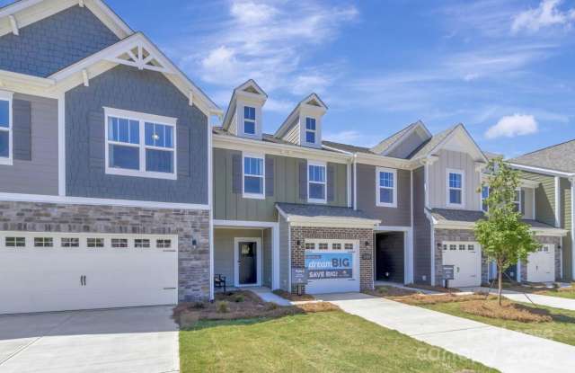 747 Lock Haven Drive NW