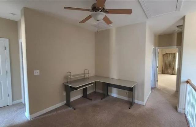 1802 Pierre Pl