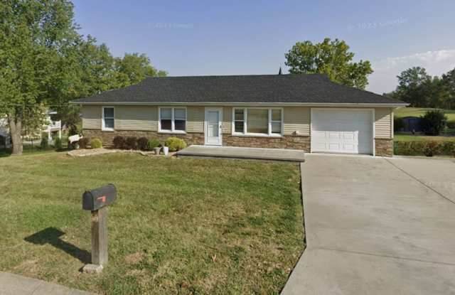 1003 Rose Lane