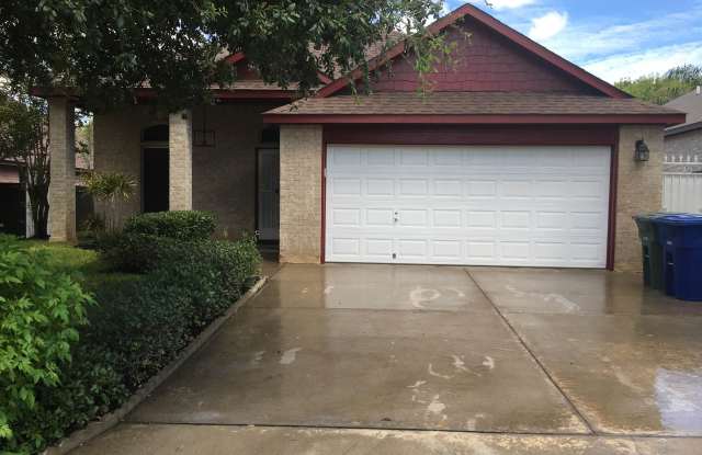 5222 Southlake Dr
