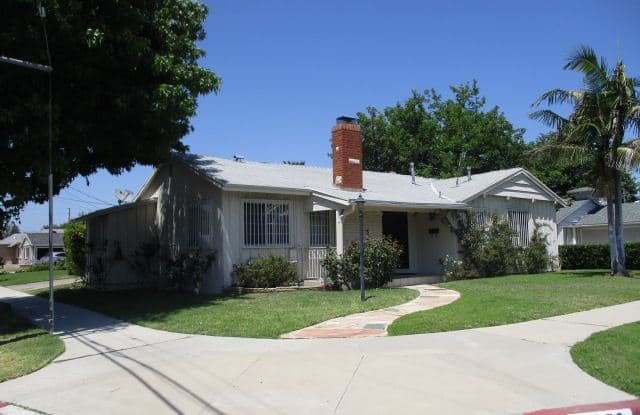 13853 Wyandotte St - 13853 Wyandotte Street, Los Angeles, CA 91405