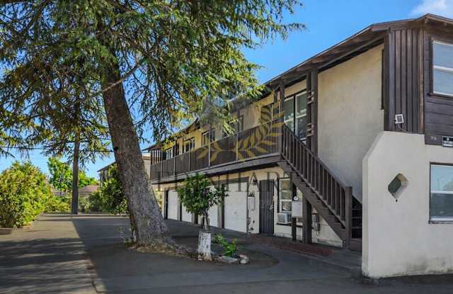 1916 East Hunter Avenue - 4