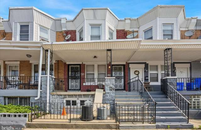 Photo of 5713 PINE Street