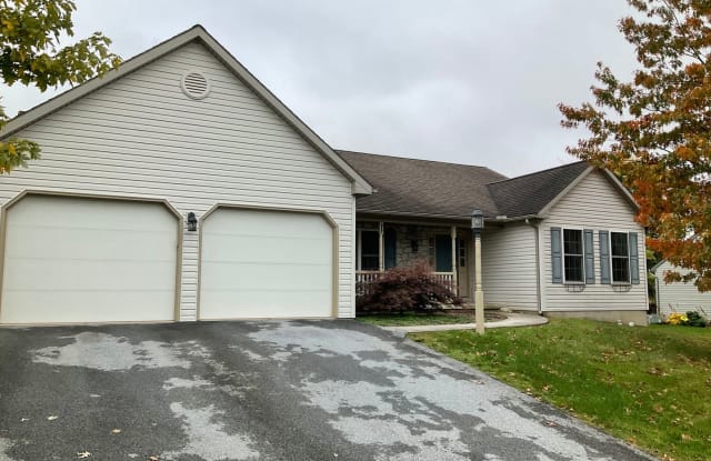 12 RANDOLPH DRIVE - 12 Randolph Drive, Lancaster County, PA 17022