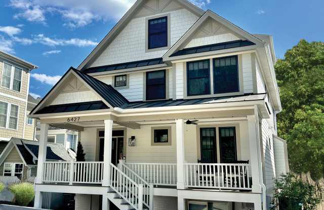 Photo of 6427 83rd Place