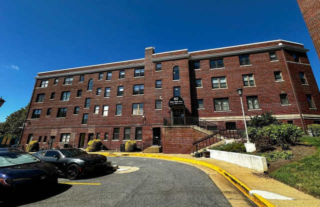 80 NEW YORK Avenue NW unit: 402